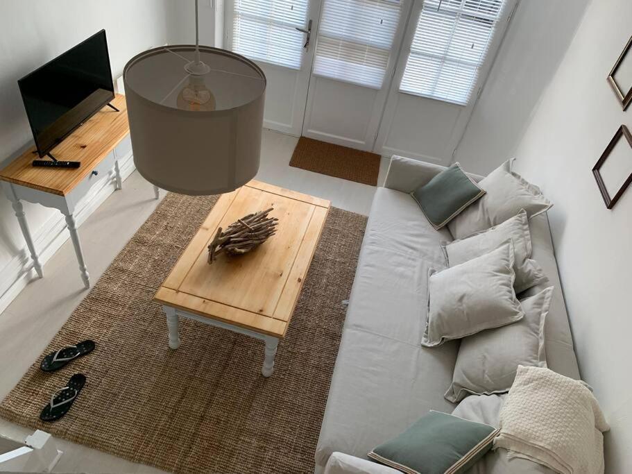 Gite La Petite Maison Guîtres Εξωτερικό φωτογραφία